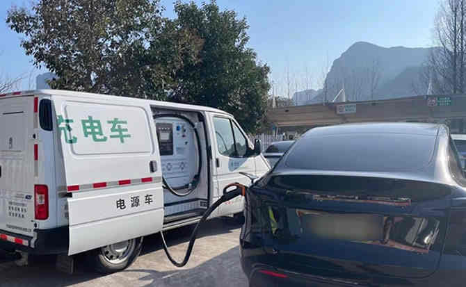 元谋汽车搭电